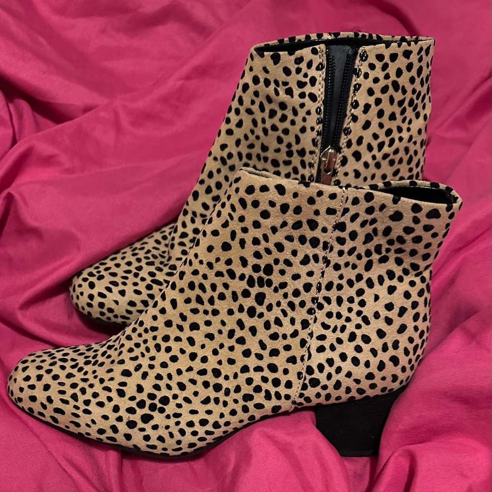 Stylish Leopard Print Ankle Booties *Brand New